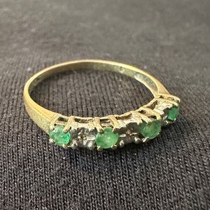 Gold Ring with Emerald Jewels (maybe solid gold?)